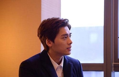 娱乐圈帅哥排名,盘点那些让人惊艳的颜值担当！